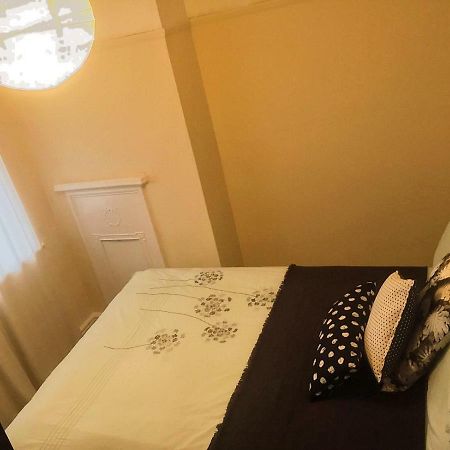 North London Cottage المظهر الخارجي الصورة