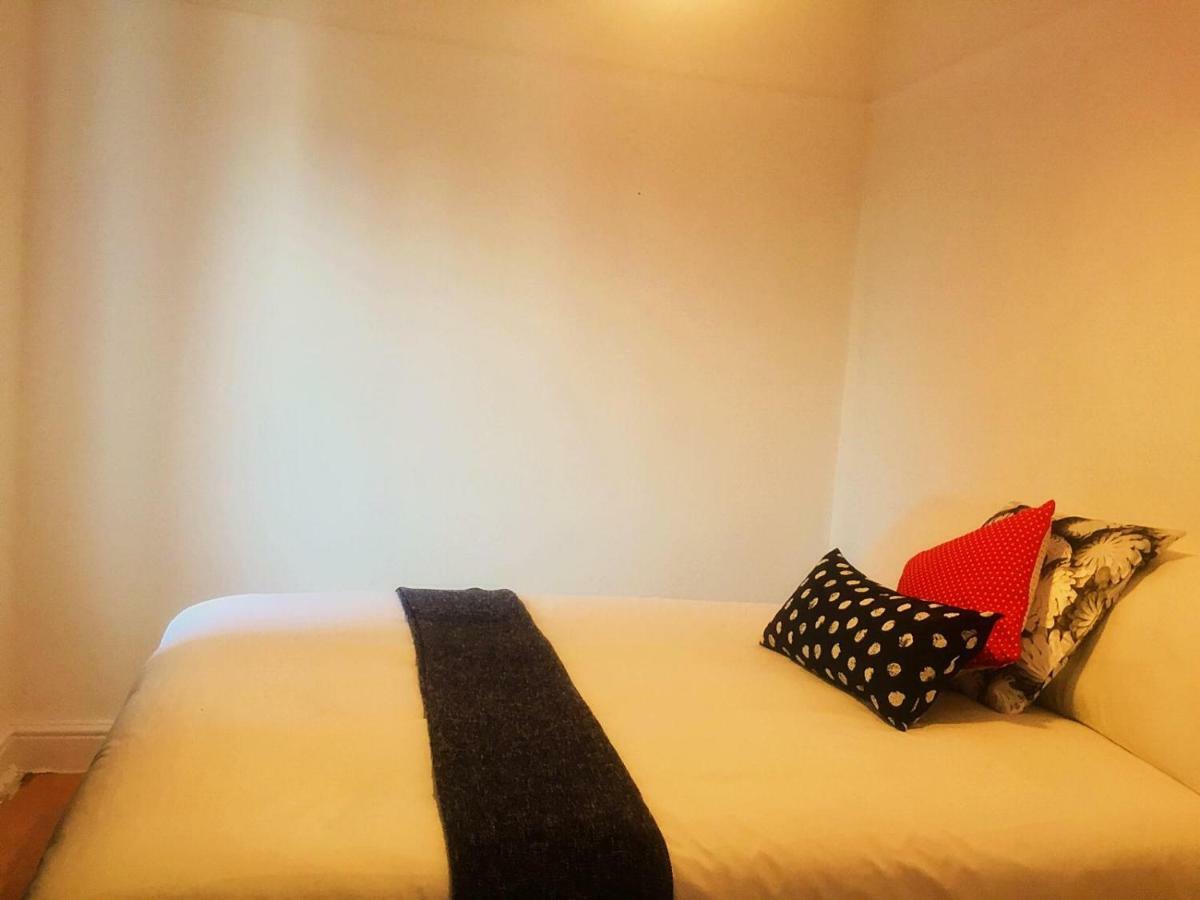 North London Cottage المظهر الخارجي الصورة